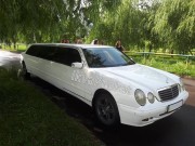 мерседес 210 очкарик на дівич вечір